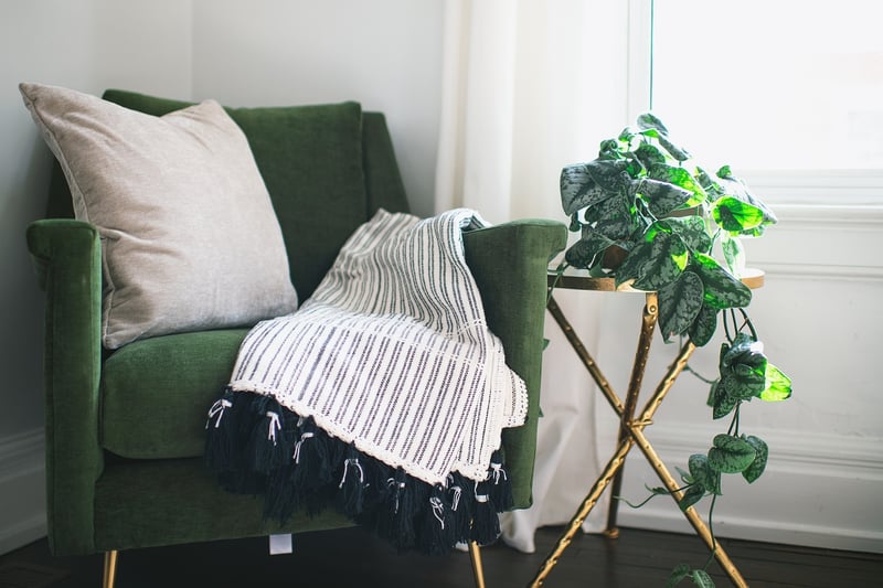 Cozy Textiles in Decor